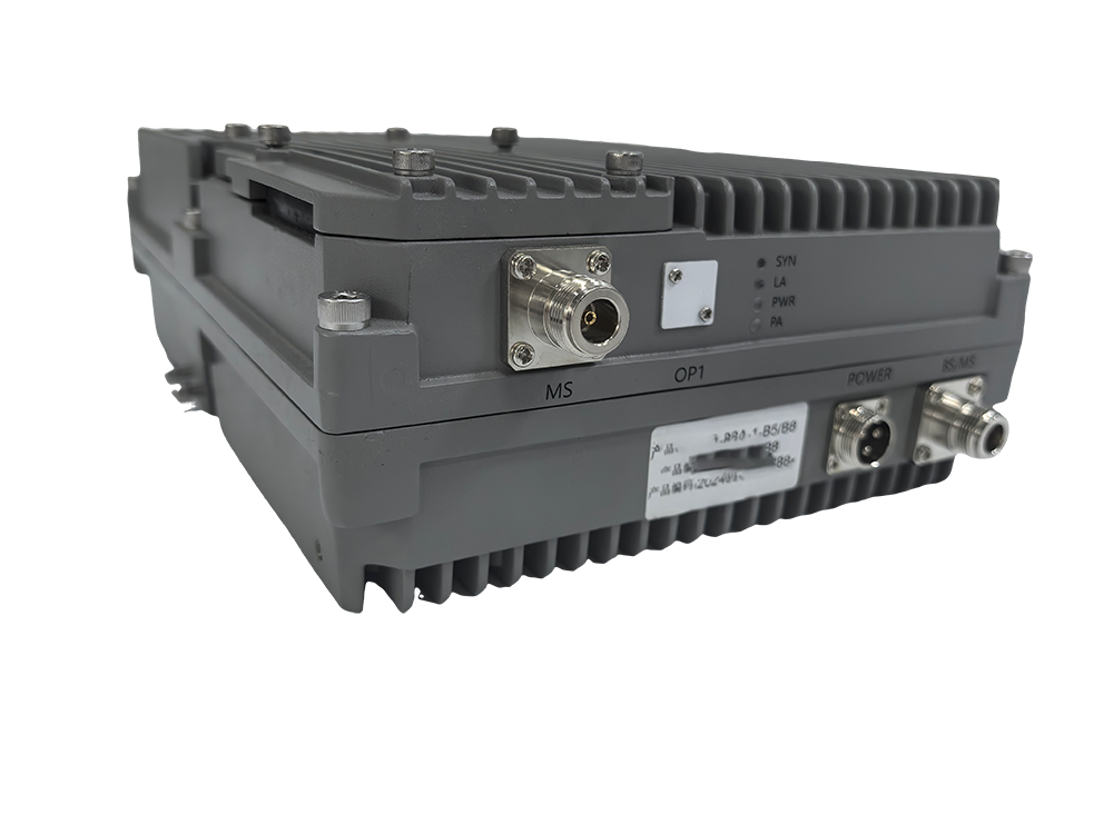  爱民三频手机信号接收器2000㎡